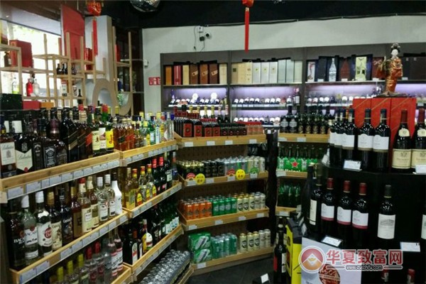 白酒万花筒 烟酒店里的生命轨迹